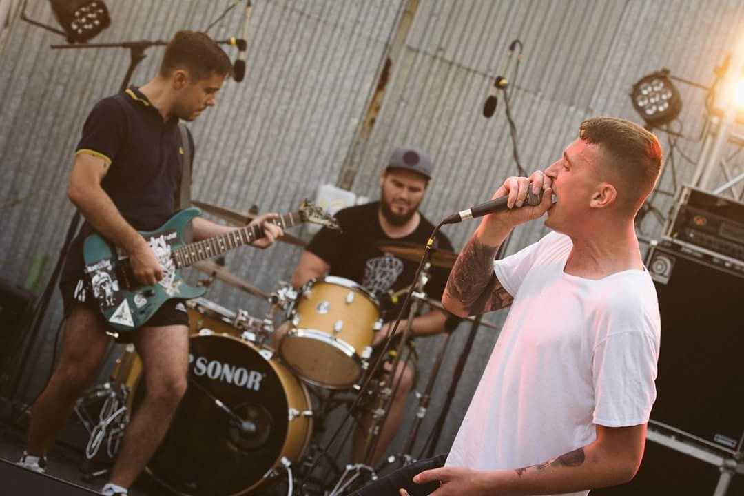 Music DOGS HAVE NO HELL