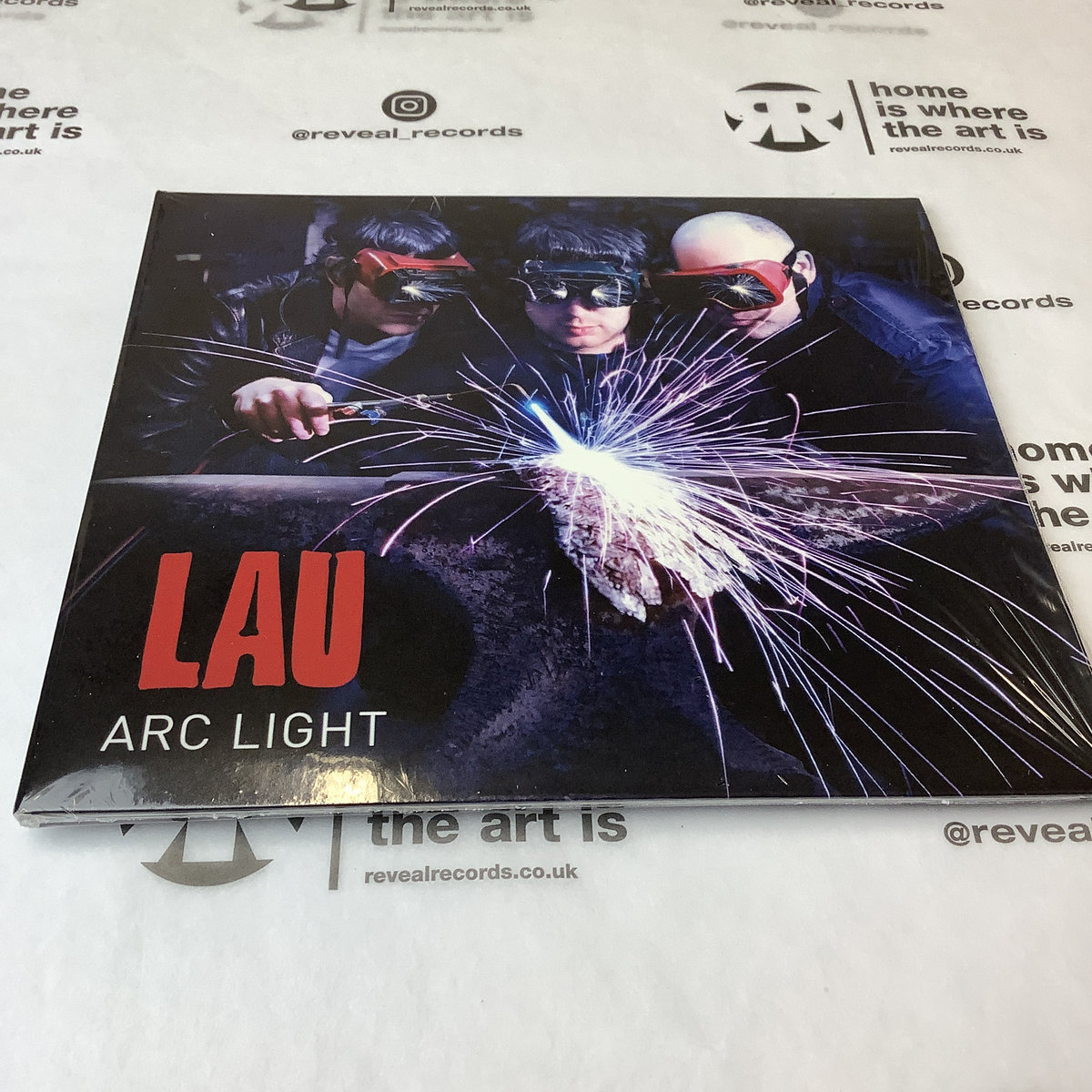Arc Light | Lau