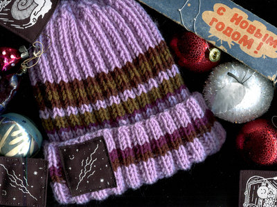 Hand-knitted beanie main photo