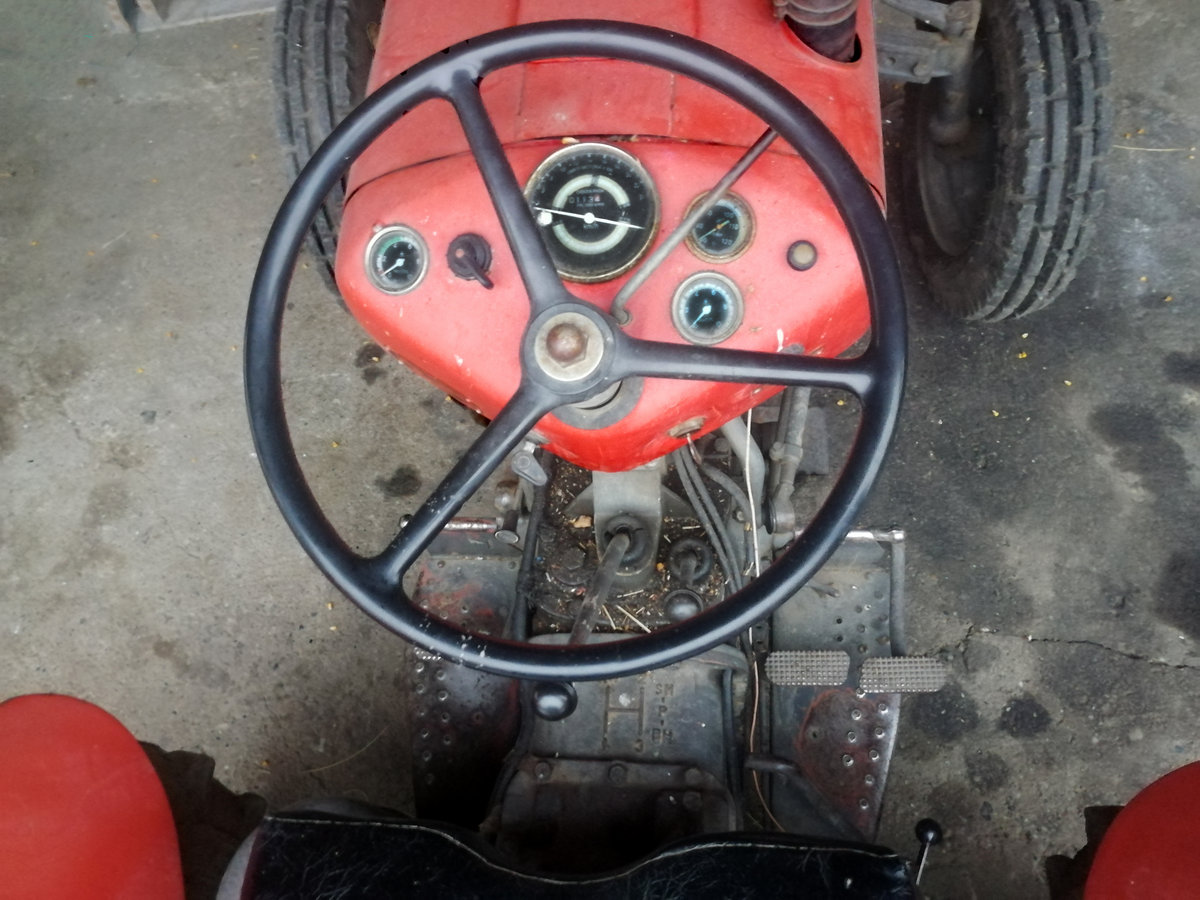 Imt 539 1980 Tractor photo detail