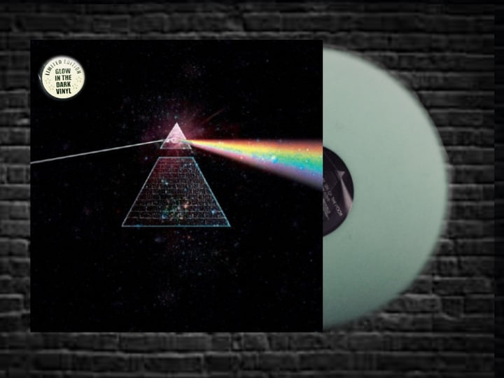 Return To The Dark Side Of The Moon: A Tribute To Pink Floyd