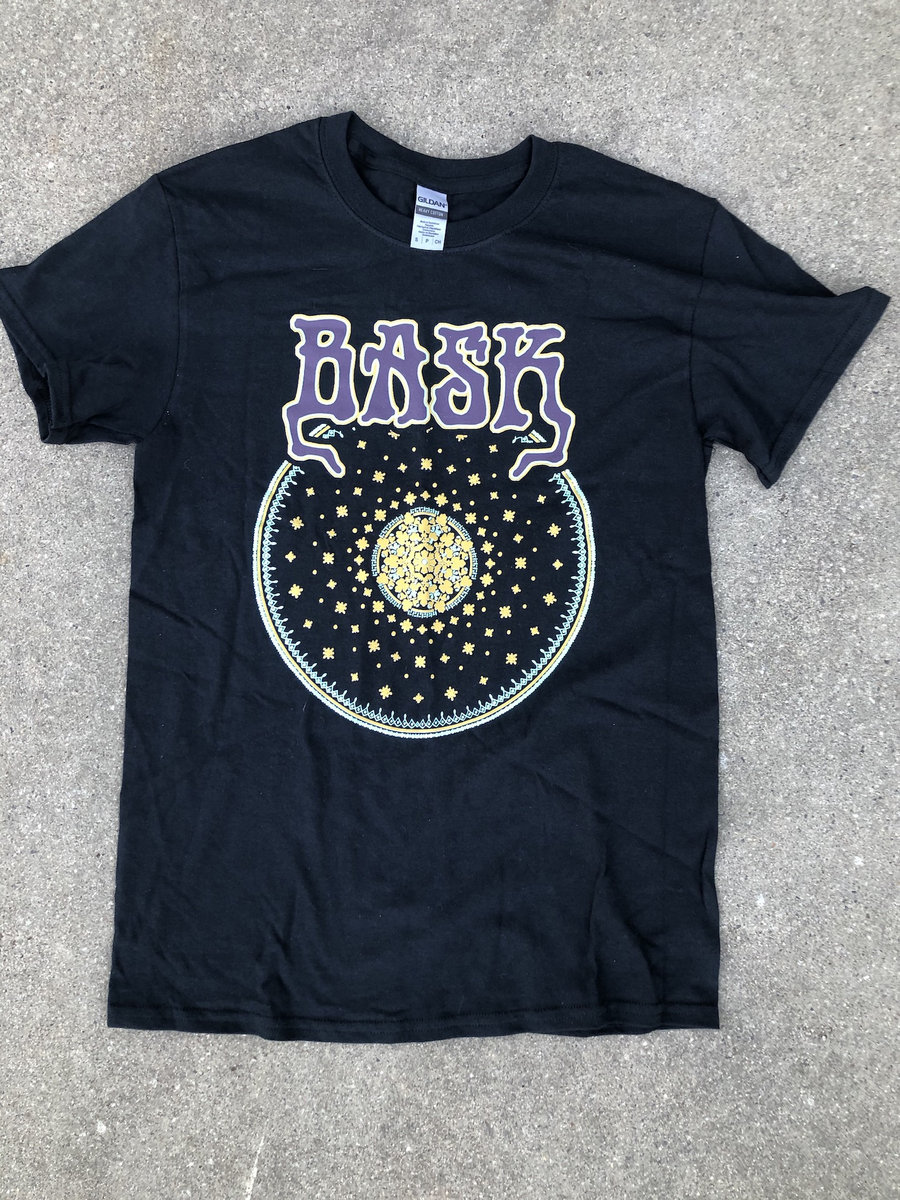 tee shirt bask in the sun