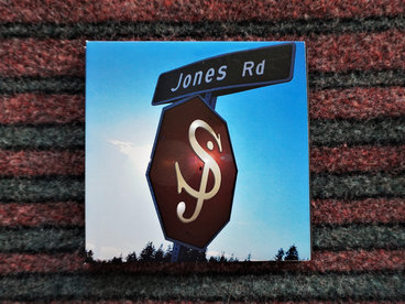 Jones Road Compact Disc main photo