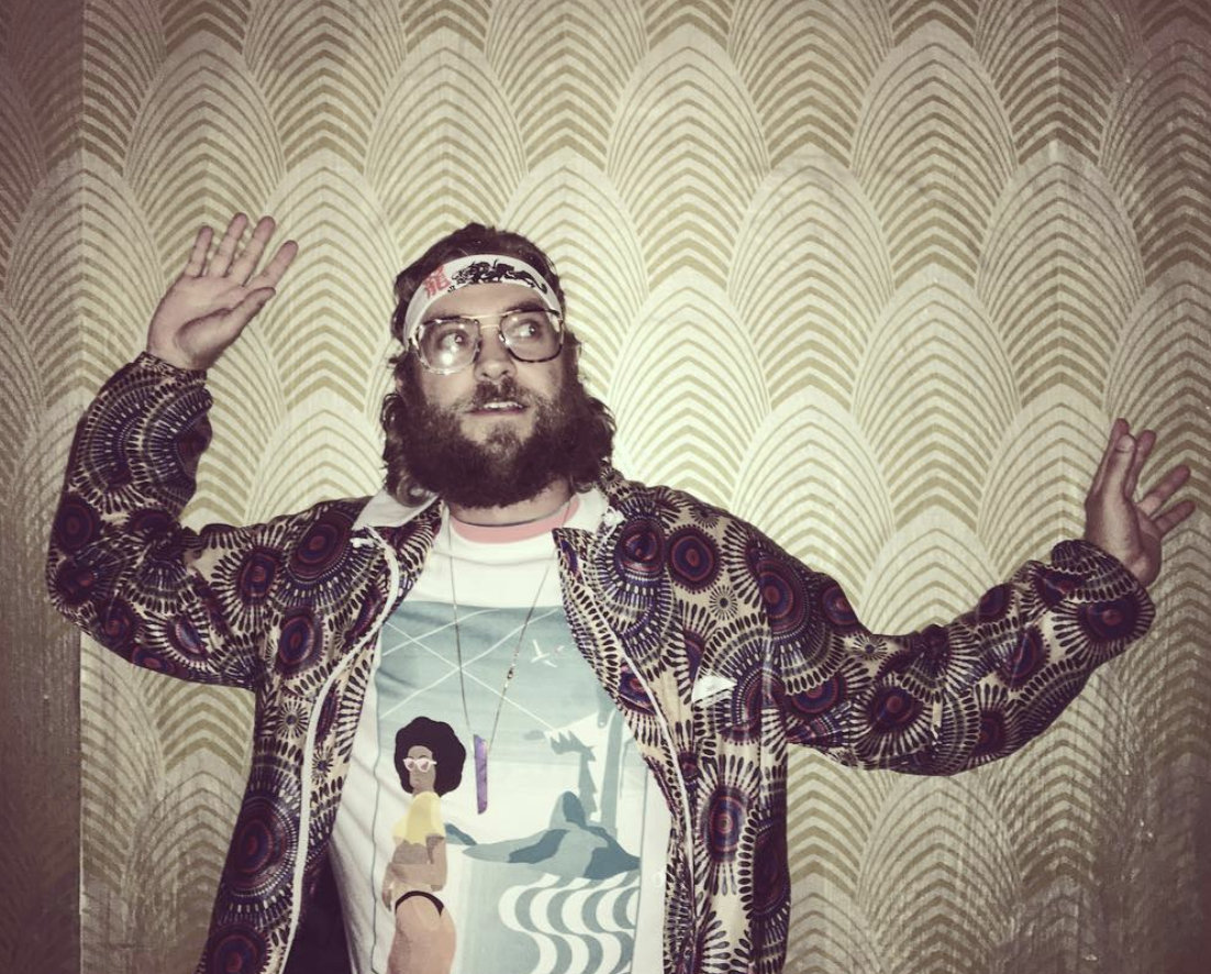 Approaches Disposable Love