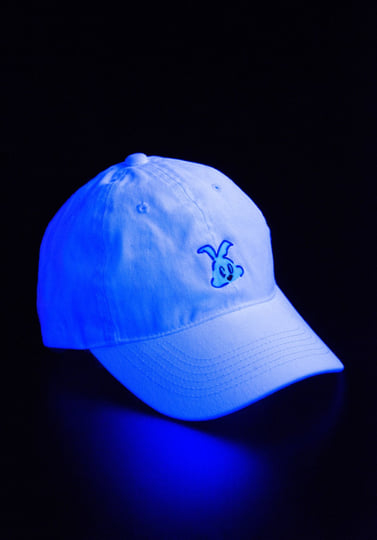 KOSMOS | Neon Bunny