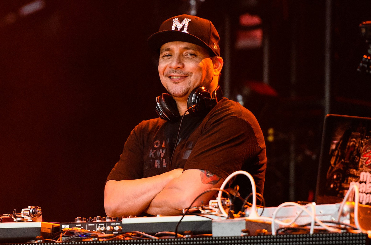 Bangzilla | Mix Master Mike