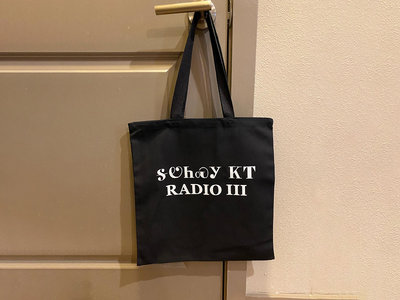 Radio III / ᎦᏬᏂᏍᎩ ᏦᎢ Tote Bag main photo