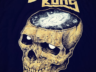 "Galactic Skull" T-Shirt main photo