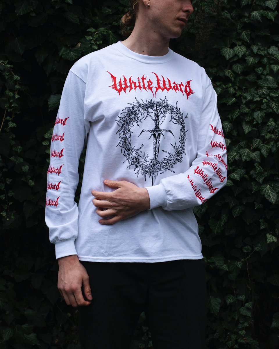 ◆THE COLDEST MOMENT◆ TCM paranormal long sleeve whiteivory Valley Of Death Black Long Sleeve