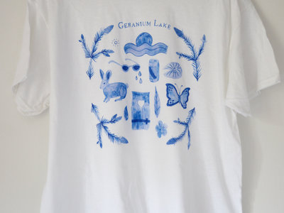 Geranium Lake Souvenir T-Shirt main photo