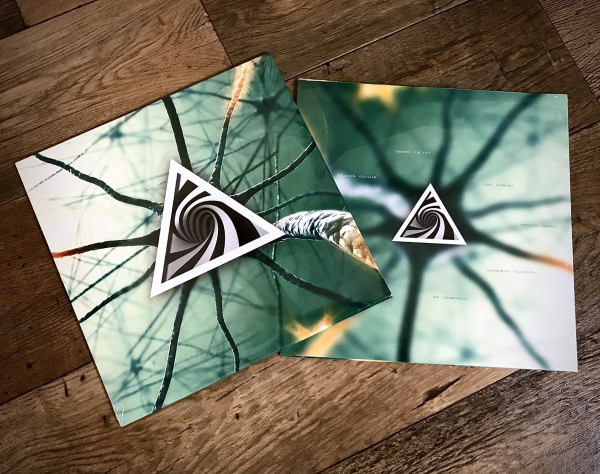 3rd FULL ALBUM『Triangle』 - YouTube