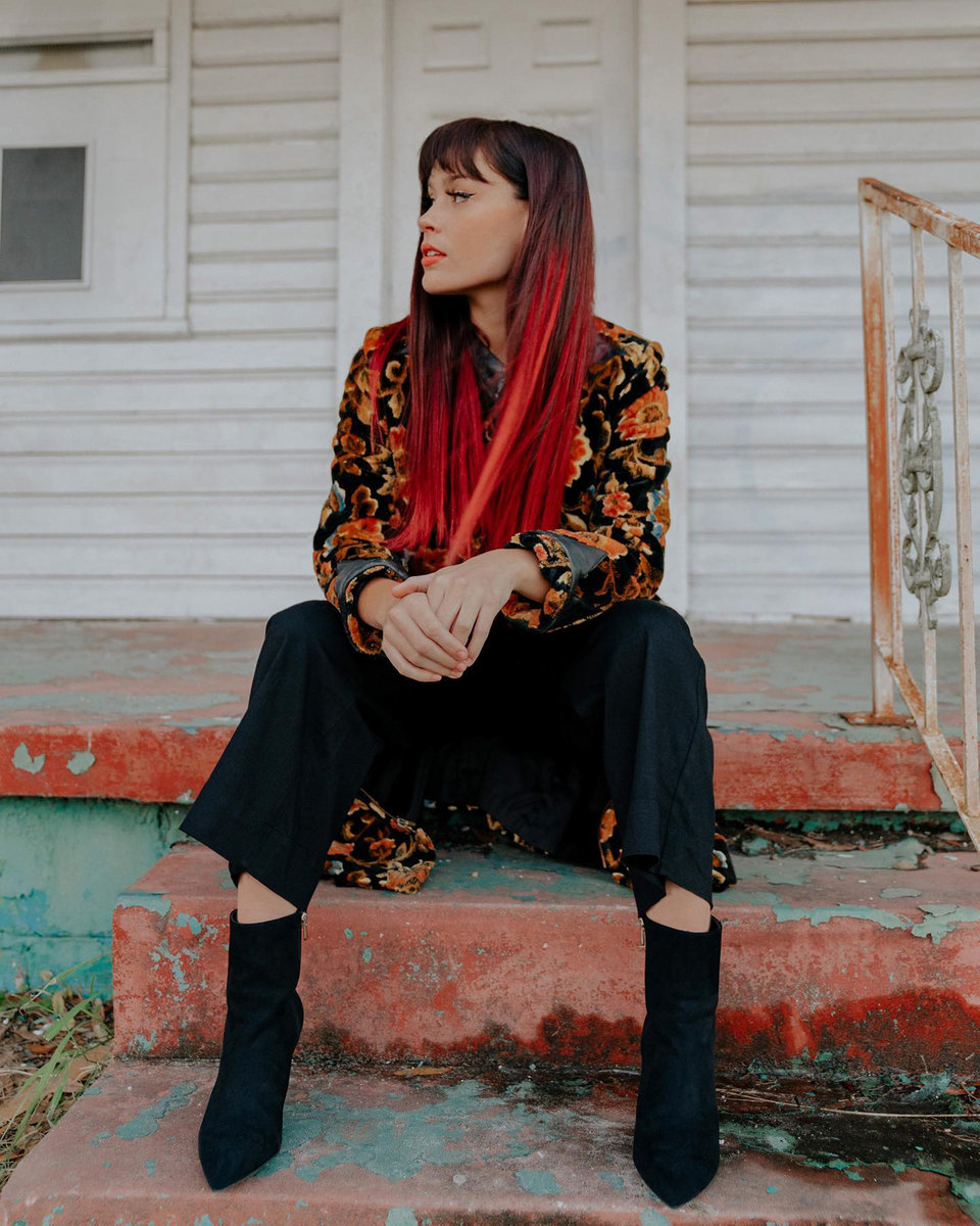 Music | Ella Jet