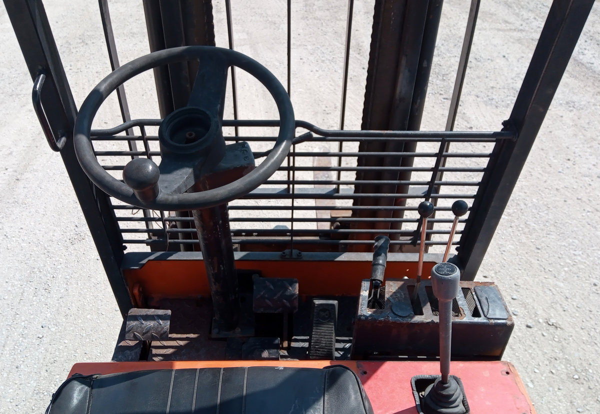 Pobeda EV 698 1997 forklift photo detail