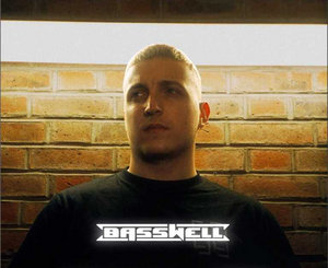 Basswell — Photo