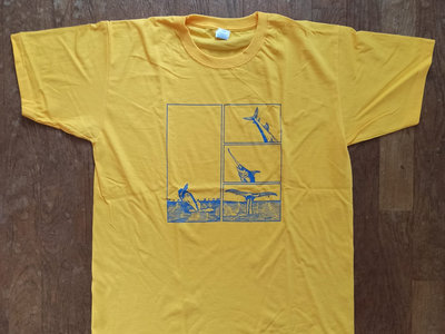 "Pip Blom" whales t-shirt, yellow main photo
