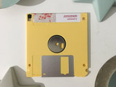 yellow colored floppy disk photo 