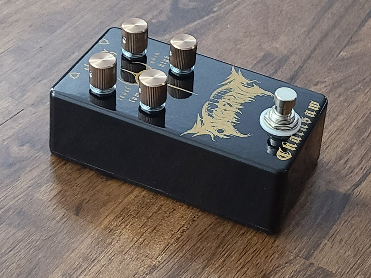 chainsaw distortion pedal