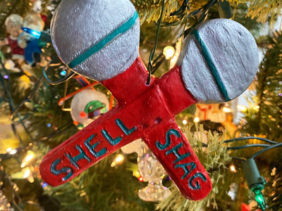 Shellshag Christmas Ornament main photo