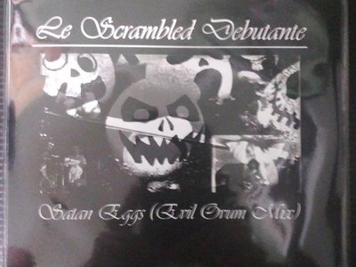 Le Scrambled Debutante – 'Satan Eggs (Evil Ovum Mix)' 7" reissue ltd. to 7 (CLEAR VINYL VERSION OF 3)!!! main photo
