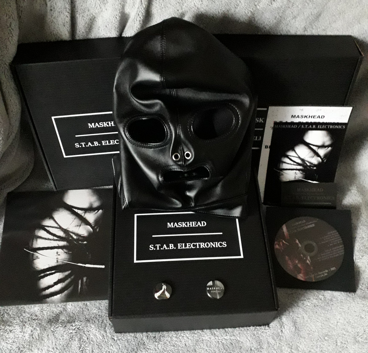 Stellar 스텔라 mask サイン 非売品 digital album MASKHEAD / S.T.A.B. ELECTRONICS 