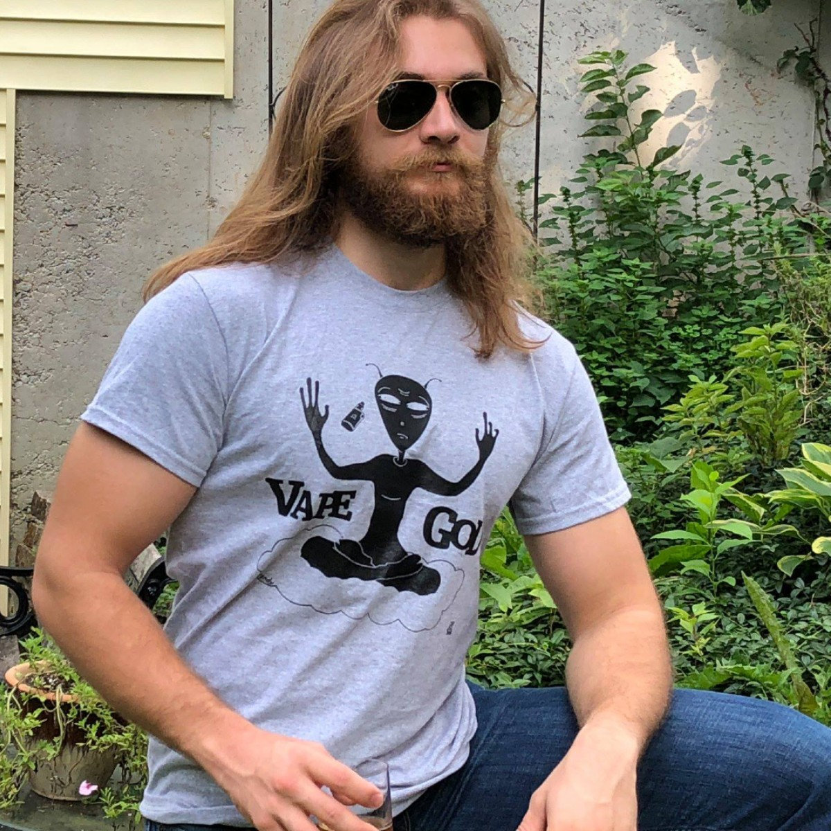 vape god How the Internet Birthed a Young Vape God main image 1