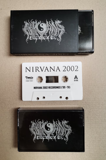 ニルヴァーナ 2002 / レコーディングス 89-91 YSCY1165 ニルヴァーナ 2002 / レコーディングス 89-91 YSCY1165 - メルカリ