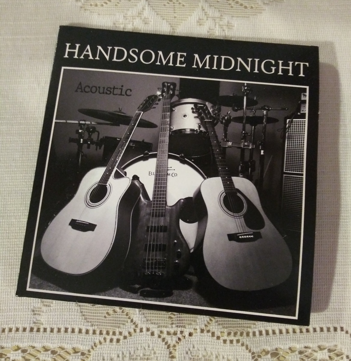 Acoustic Handsome Midnight