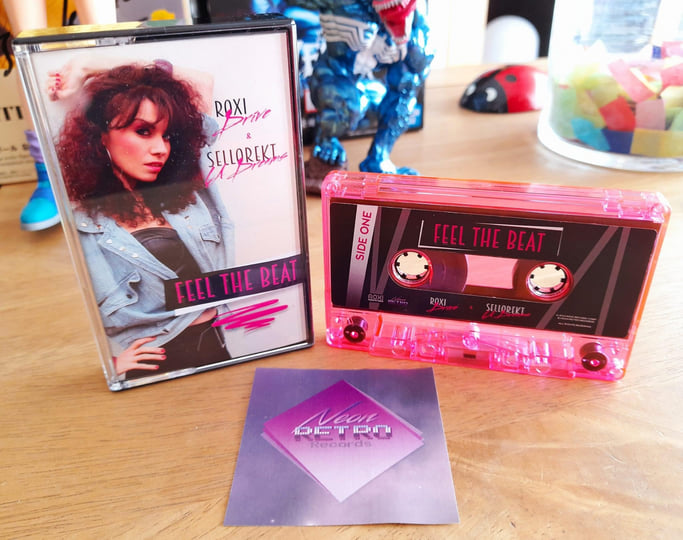 Feel the Beat | Roxi Drive