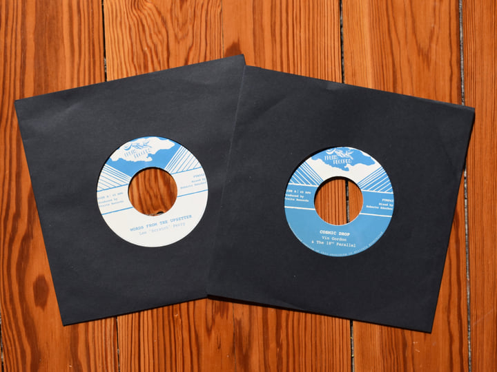drop Blackberry Recordings BBR-04　CD BlackBerry - Original Motion Picture Soundtrack LP – Mondo