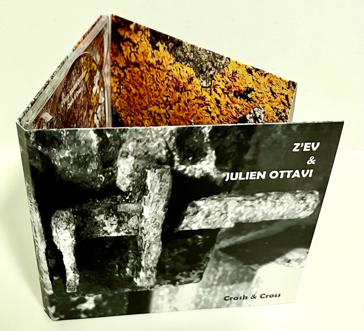 Z'EV & JULIEN OTTAVI - Crash & Cross | 4iB Records
