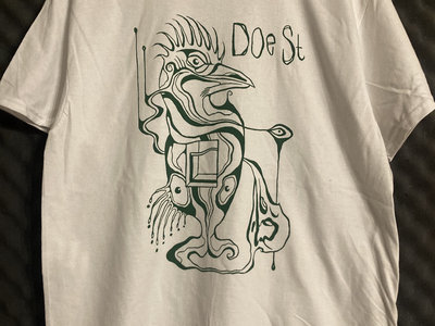 Doe St - T-Shirt - Forest Green on White main photo