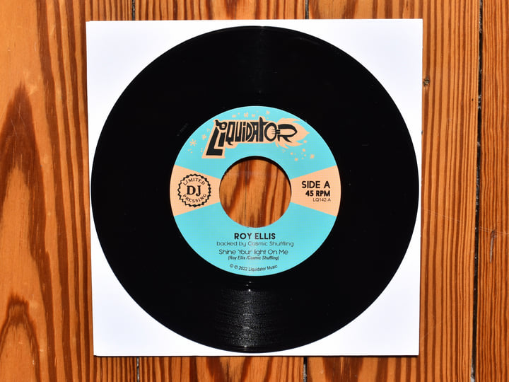 Shine Your Light On Me | Roy Ellis & Cosmic Shuffling | Fruits Records