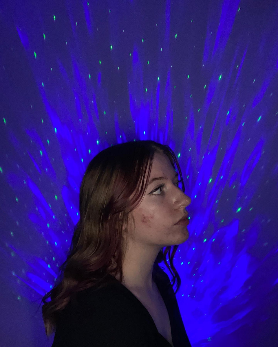 keeping things to myself (Single) Lindsay Scott