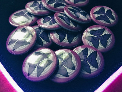 violet button main photo