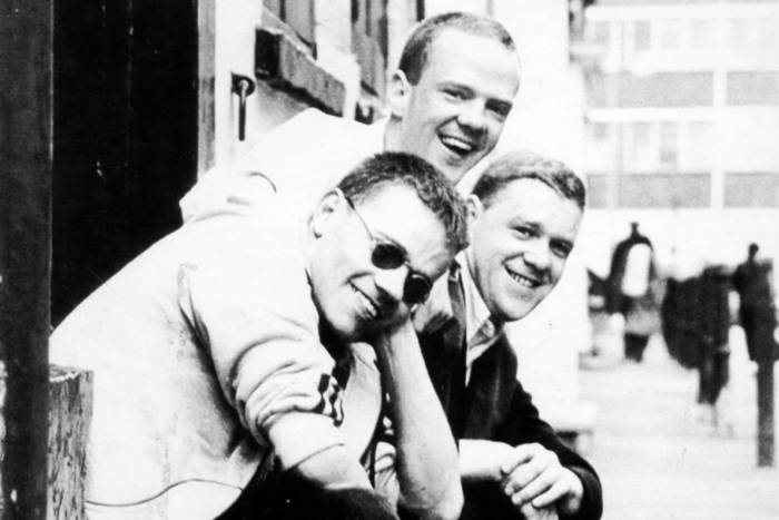 Hundreds and Thousands | Bronski Beat