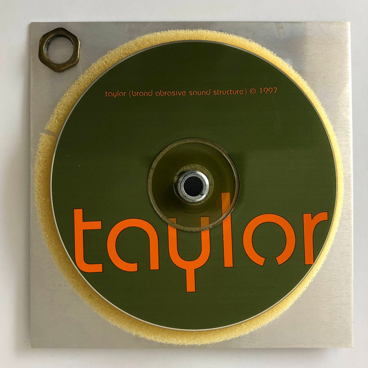 taylor (brand abrasive sound structure) taylor (brand abrasive sound