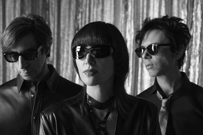 Yeah Yeah Yeahs | Yeah Yeah Yeahs