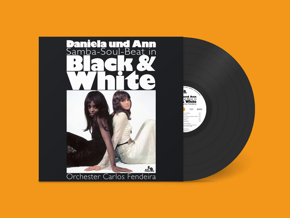 Samba-Soul-Beat in Black & White | Daniela und Ann