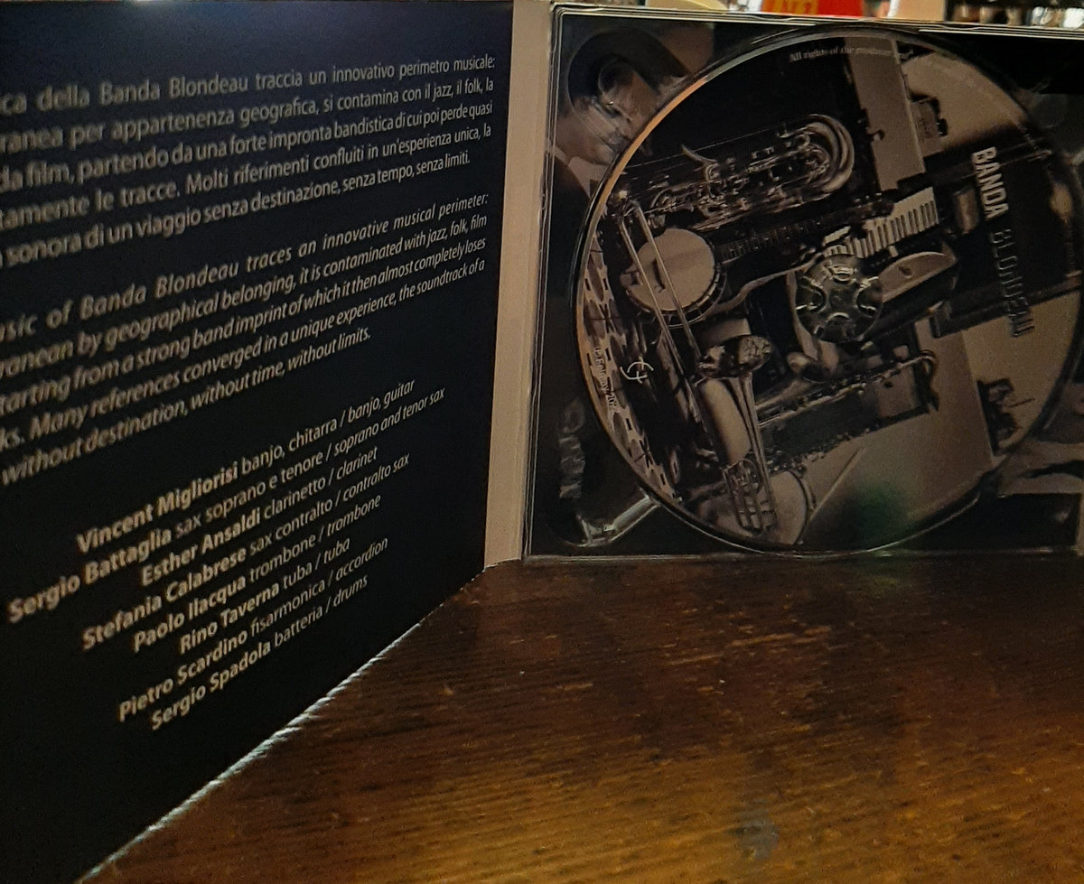 Banda Blondeau | BANDA BLONDEAU, image size:1200x979