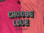 CHOOSE LOVE Band T-Shirt MAGENTA photo 