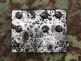 DIRTY DRONE DISTORTION - a doomdrone stompbox photo 