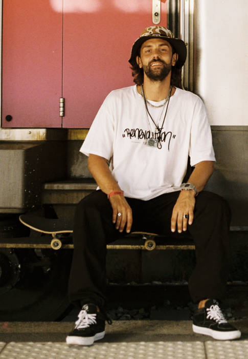 洋楽 Figub Brazlevic/From Ghettos To Galaxies Figub Brazlevic - From Ghettos To Galaxies ft. Bluestaeb