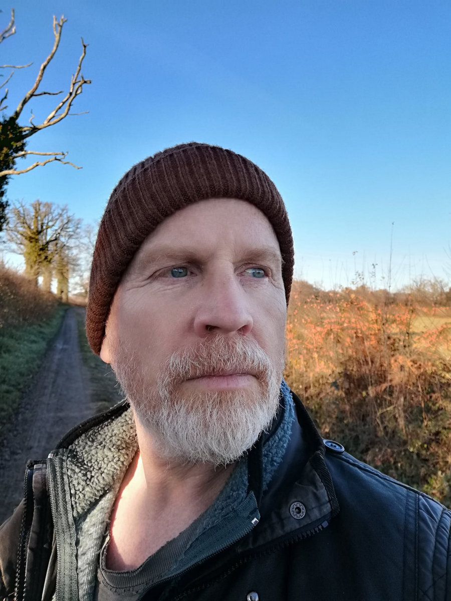 curved-space-gareth-whittock