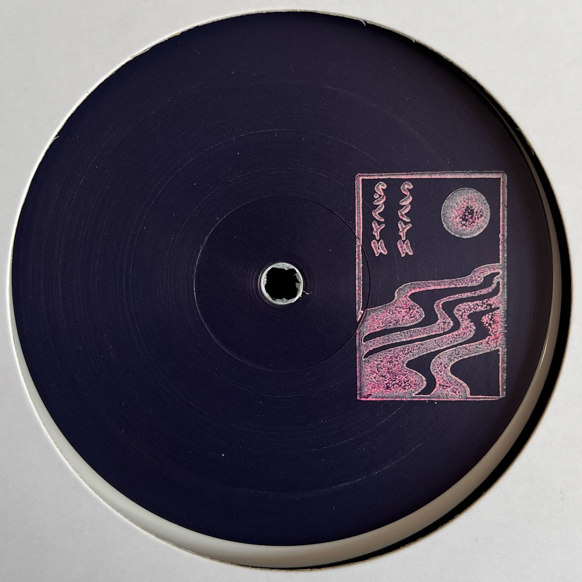 LTDBLBL010 | Scruscru | Limited White Label