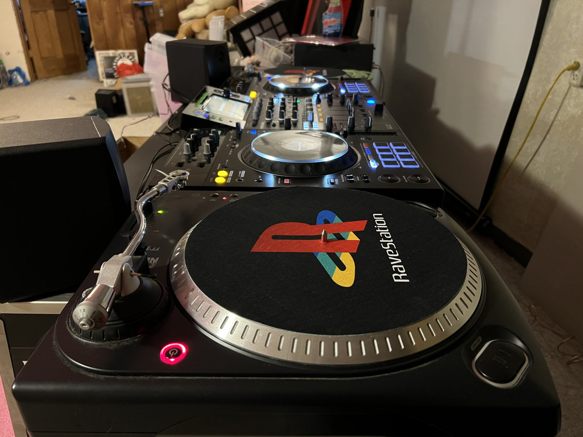 RaveStation Vinyl Slipmat | RaveStation Records