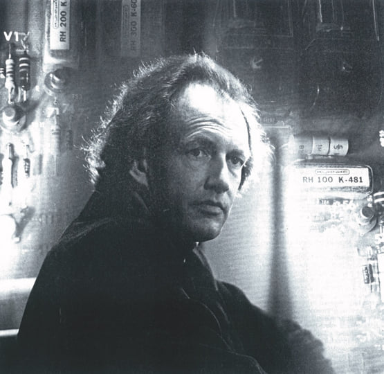 Spectral | Roland Kayn