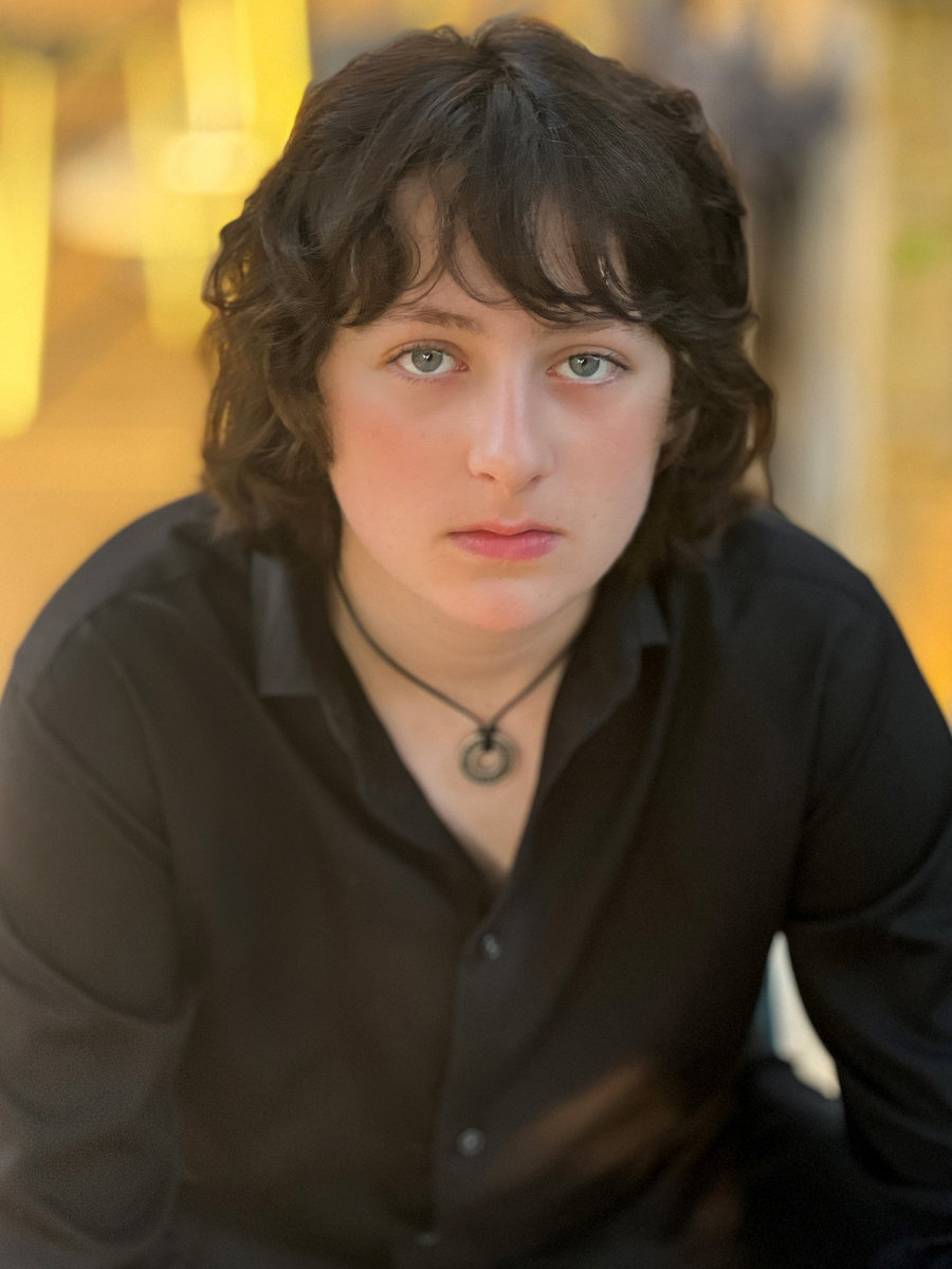 Young Love Simon Val young-love-simon-val