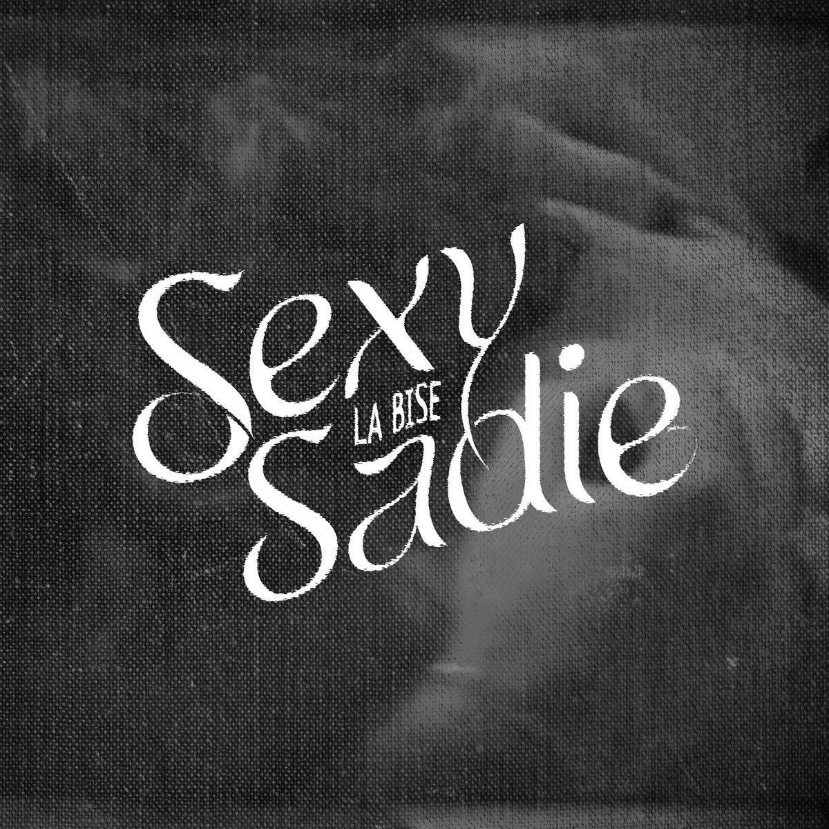 Sexy Sadie La Bise sexy-sadie-la-bise