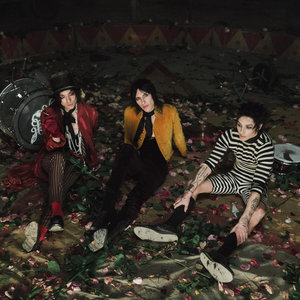 Palaye Royale