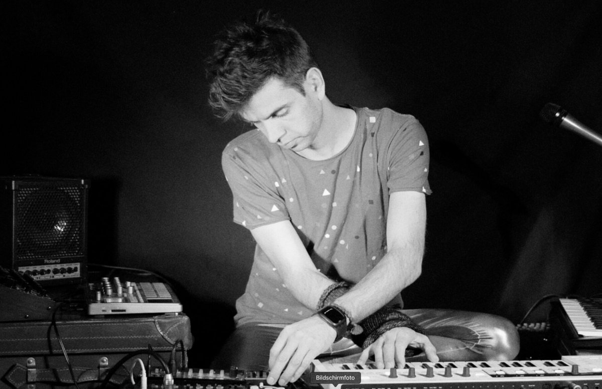Music | Eloïn
